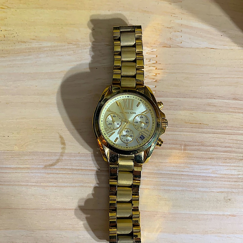 Michael Kors watch. GREAT CHRISTMAS GIFT